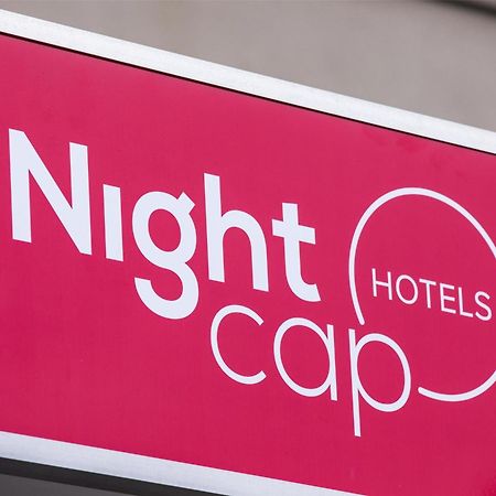 Nightcap At Chester Hill Hotel Bankstown Exteriör bild