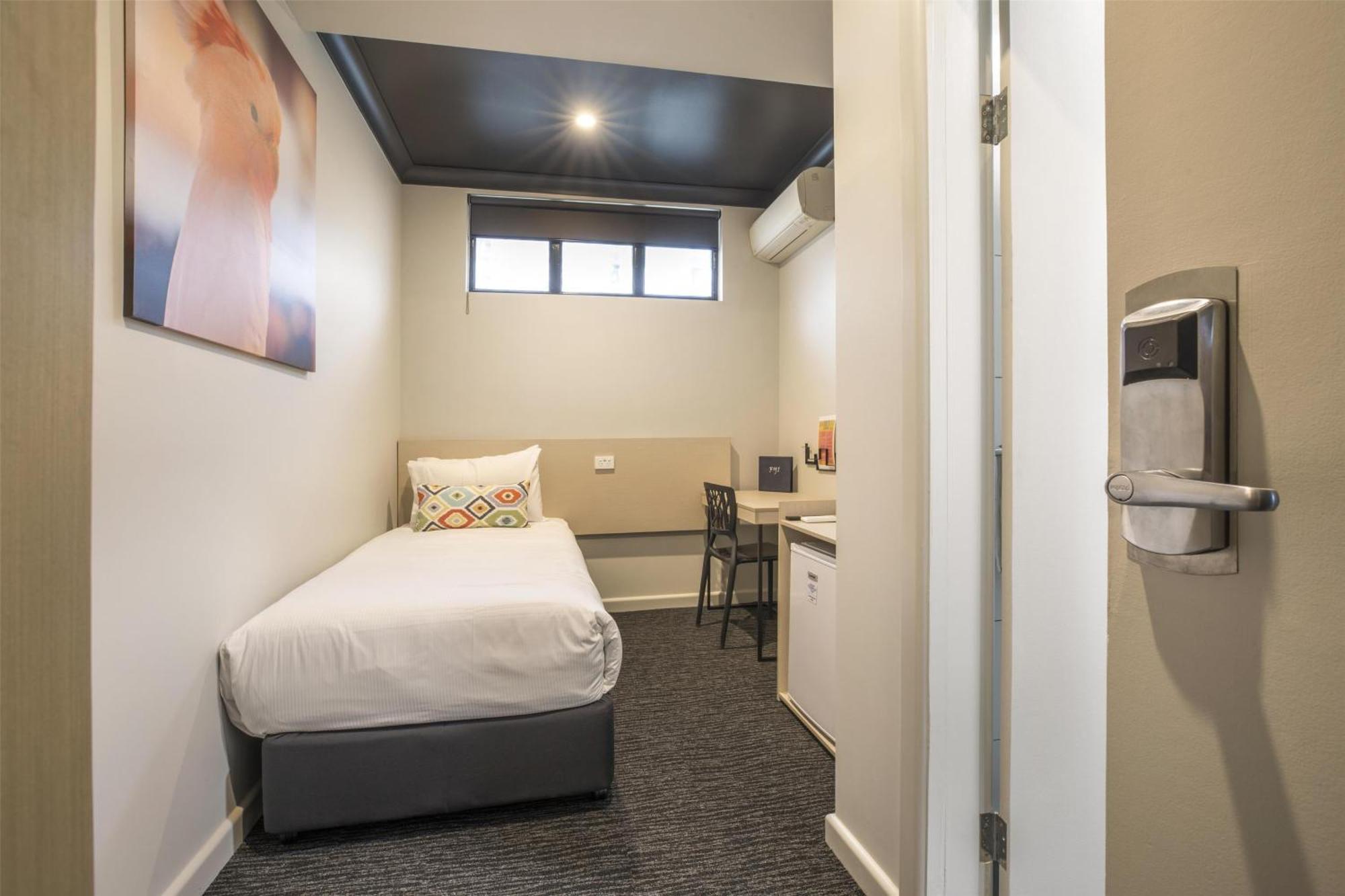 Nightcap At Chester Hill Hotel Bankstown Exteriör bild