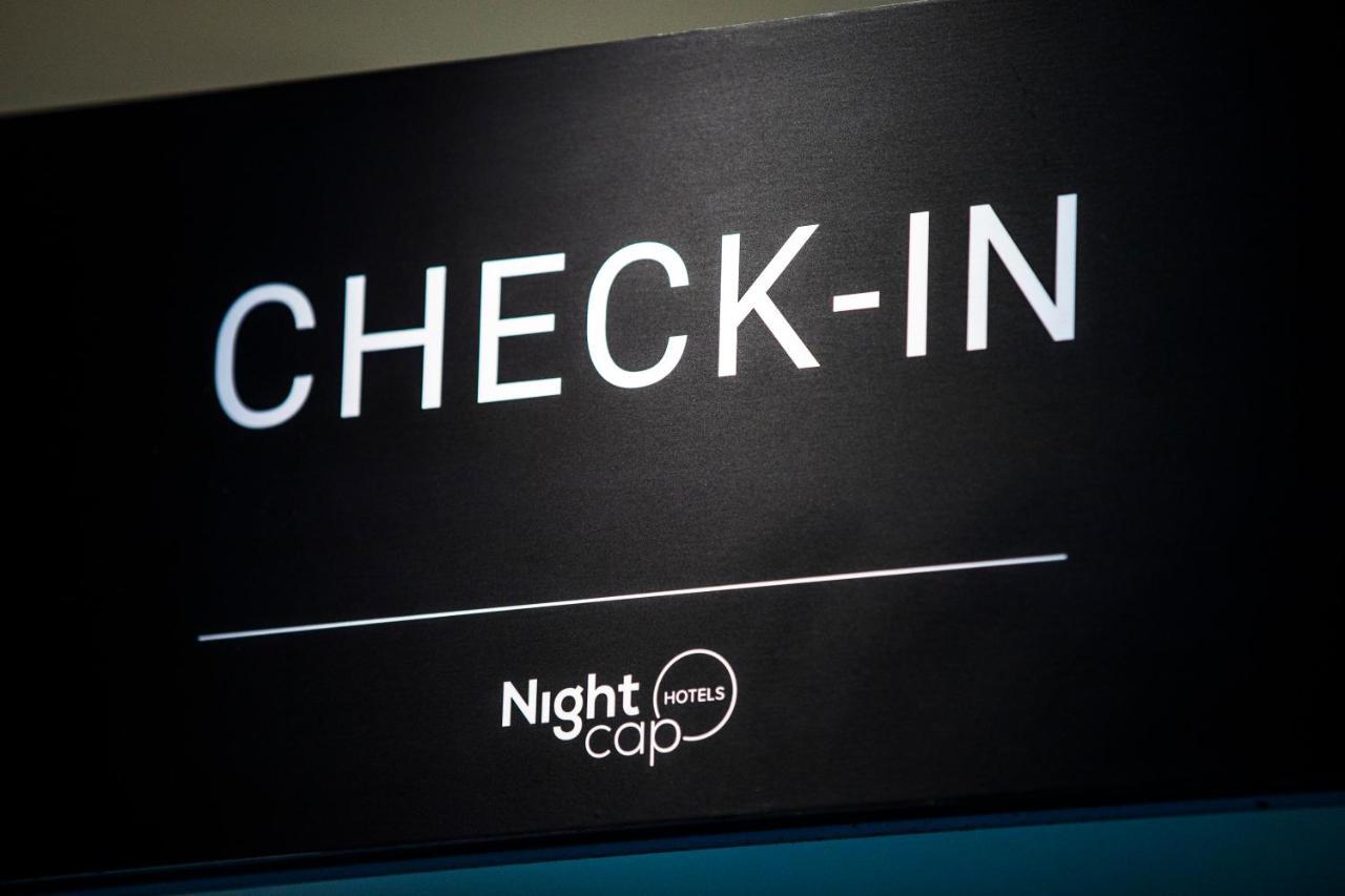 Nightcap At Chester Hill Hotel Bankstown Exteriör bild