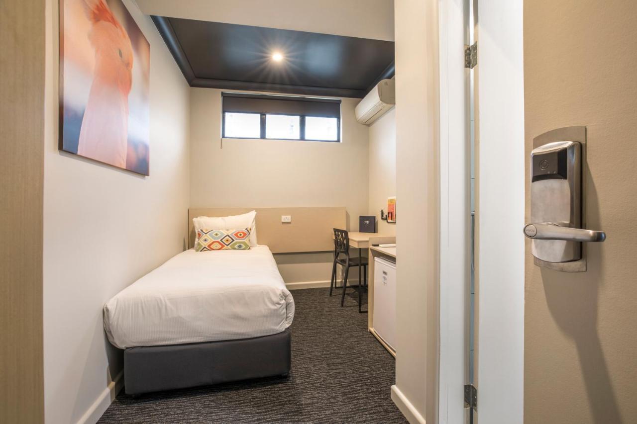 Nightcap At Chester Hill Hotel Bankstown Exteriör bild