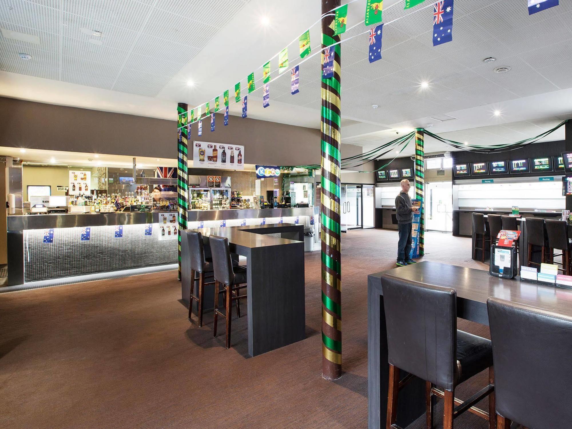 Nightcap At Chester Hill Hotel Bankstown Exteriör bild